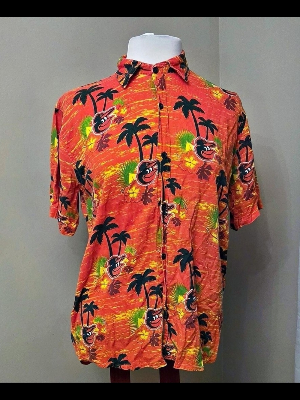 MLB Baltimore Orioles Button Down